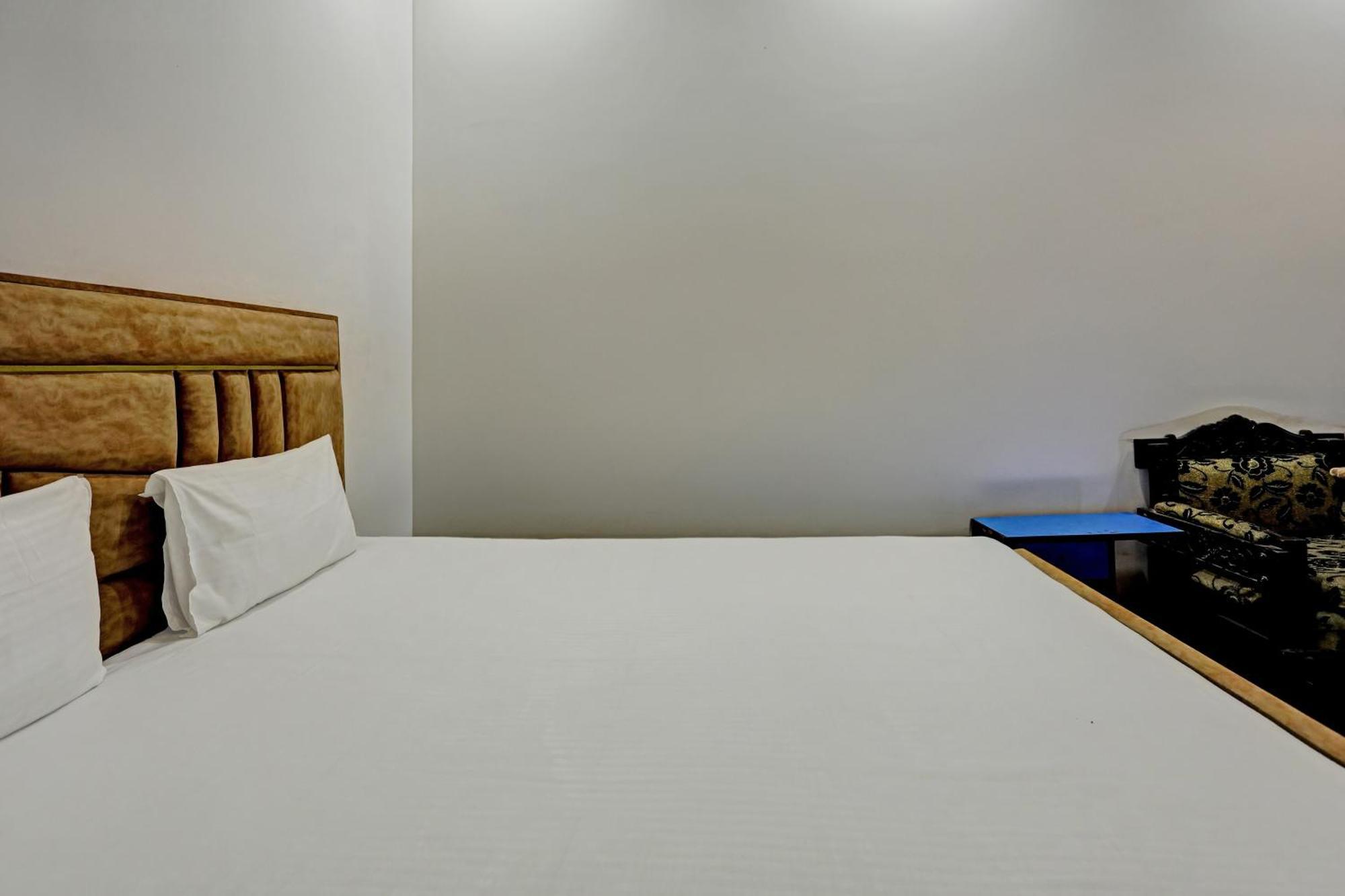 Hotel O Raaz Hotel Delhi  Esterno foto